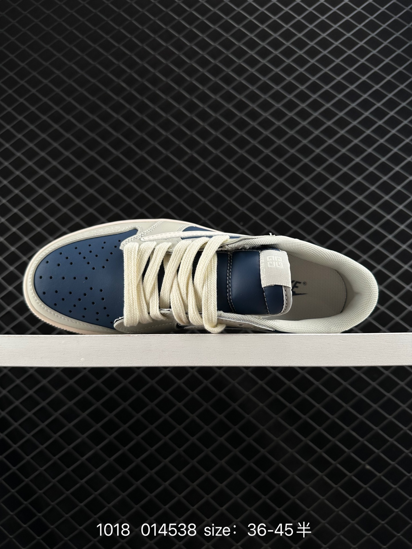 Travis Scott x Air Jordan 1 ” Reverse Mocha “